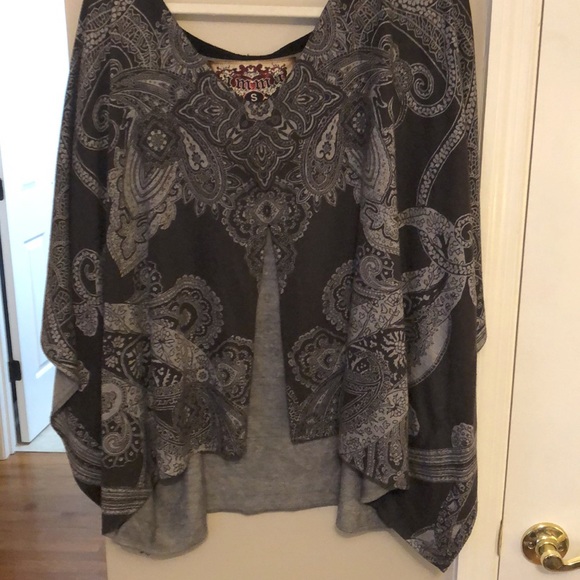 Shaw - Picture 2 of 7